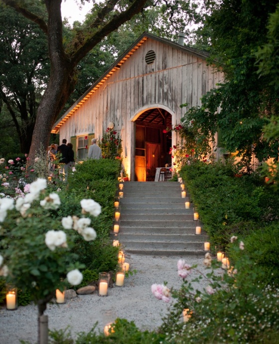 decoracion con velas para bodas al aire libre